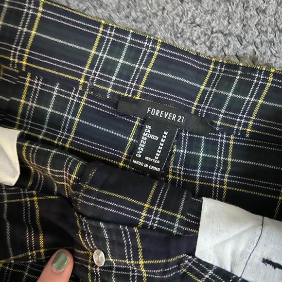 Cool skirt - Picture 2 of 3